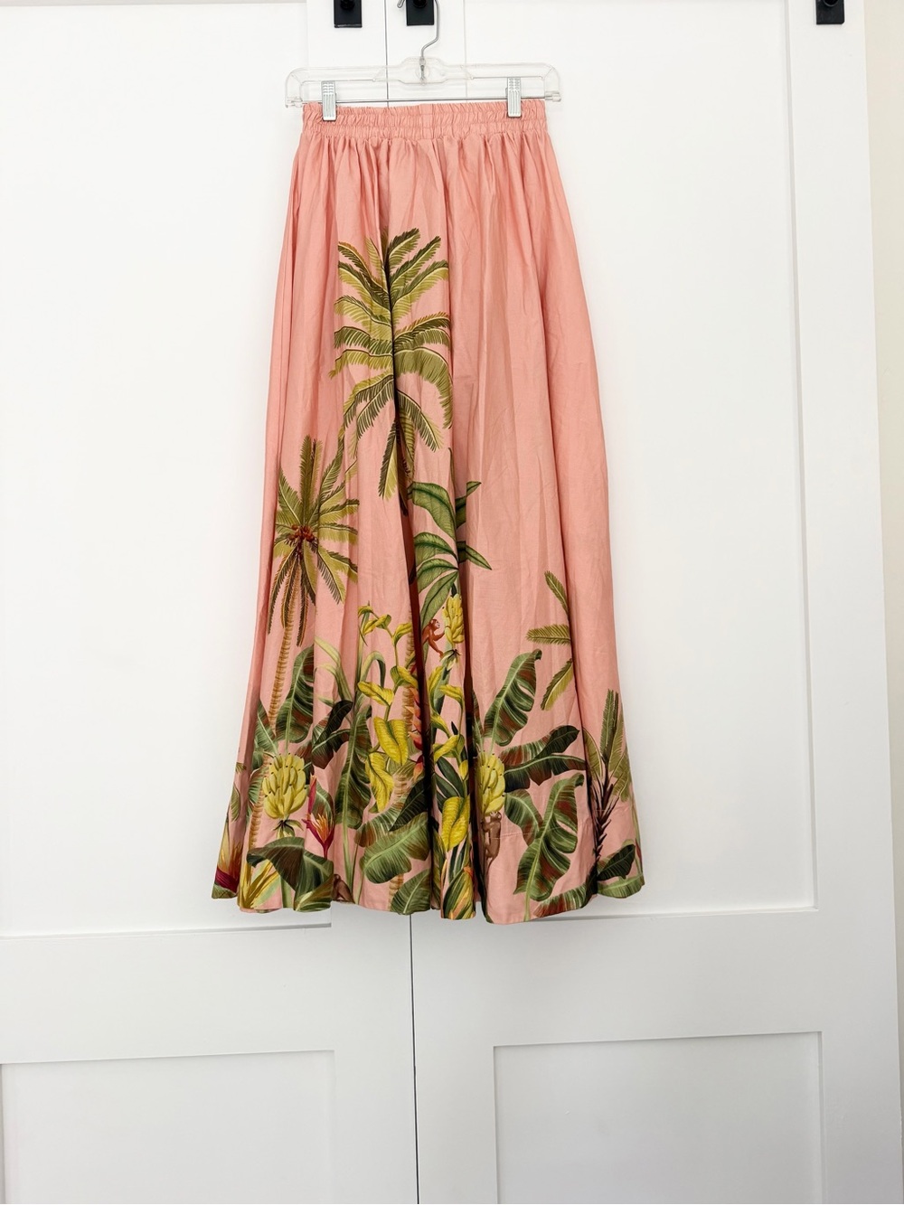 FARM Rio Coral Pink Maxi Skirt with Tropical Banana Palms - Picture 2 of 8